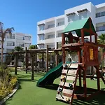 Apartment 5 Minutes From The Beach